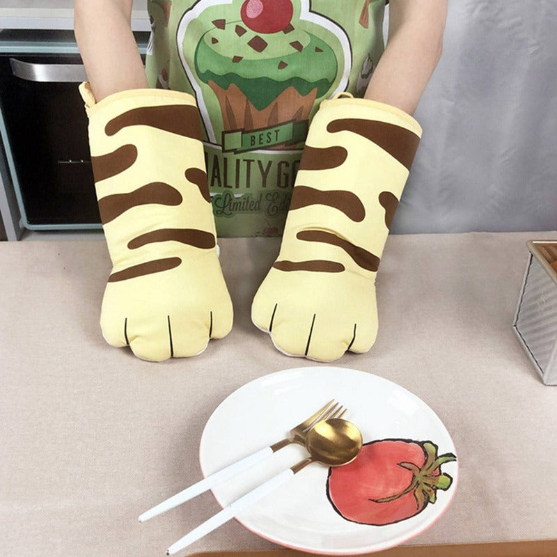 Cat Paws Oven Mitts